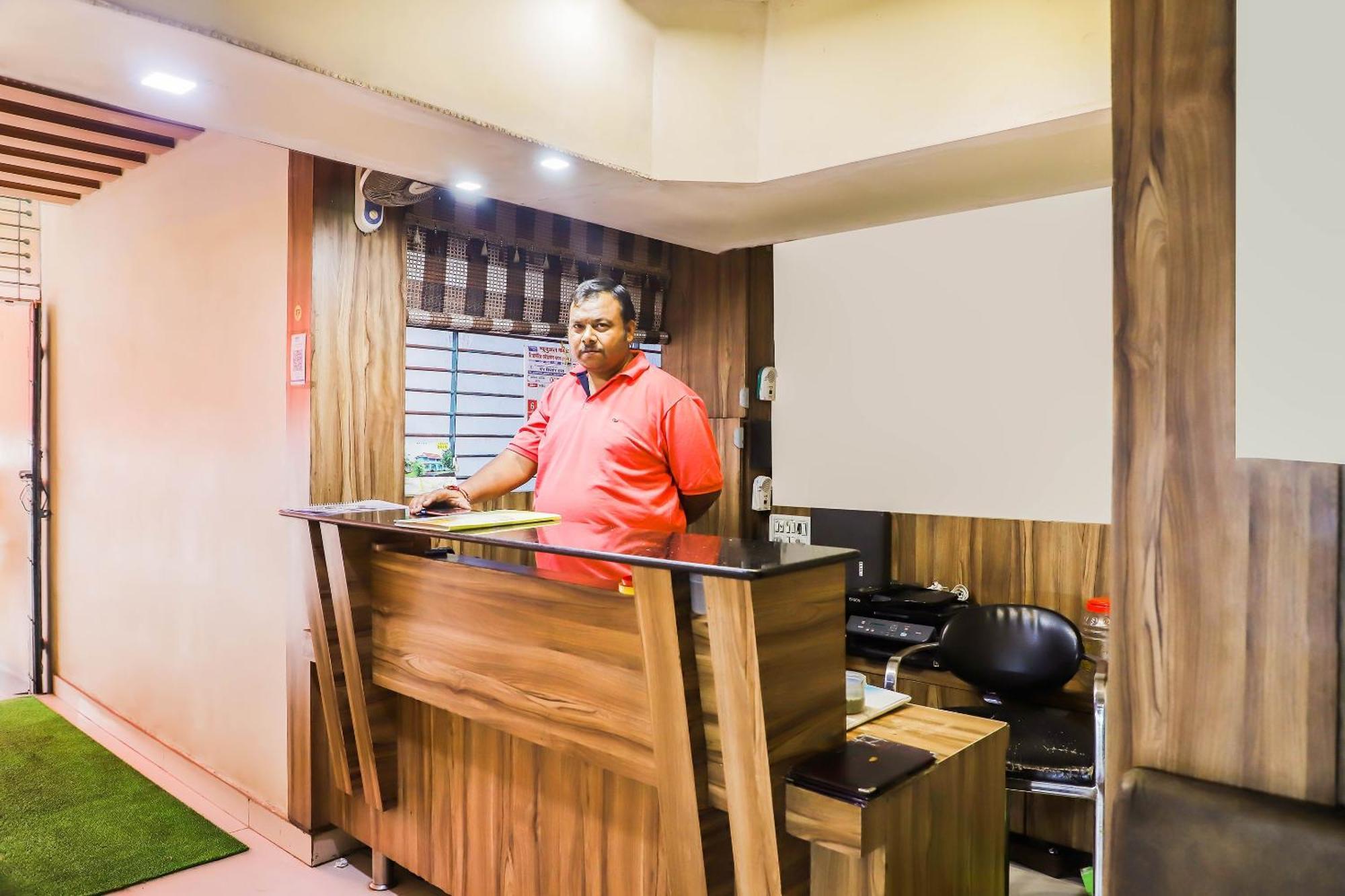 Spot On Bagiya Restaurant Otel Harda Dış mekan fotoğraf